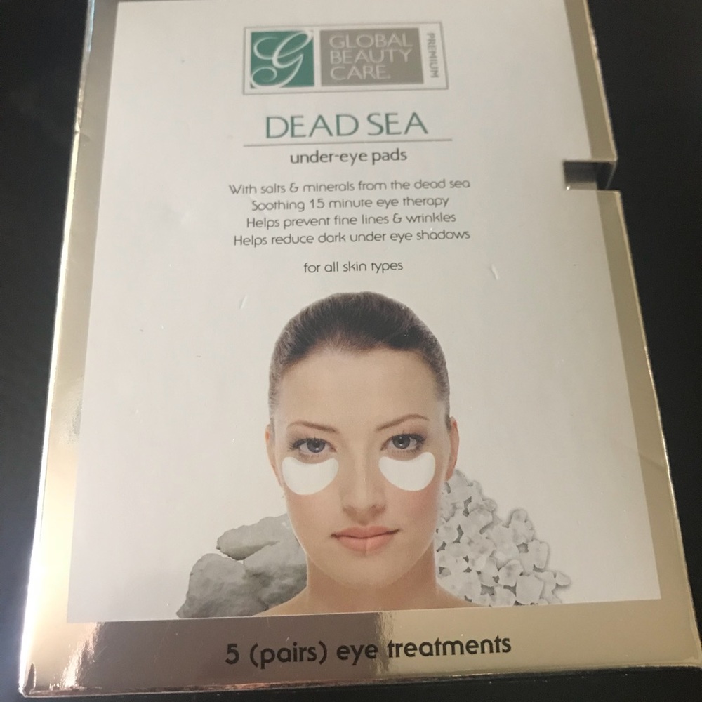 Under Eye Pads